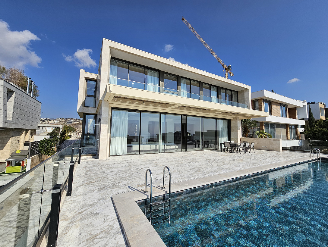 New villa in Limassol