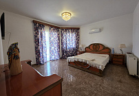 Photo 25