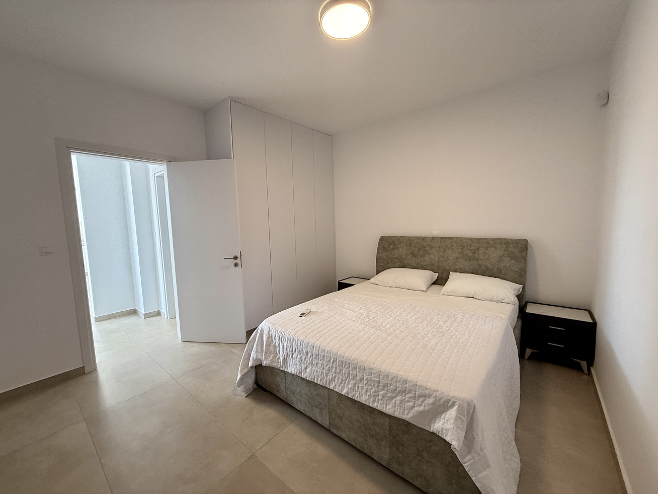 4-bedroom villa in Peyia, Paphos 6