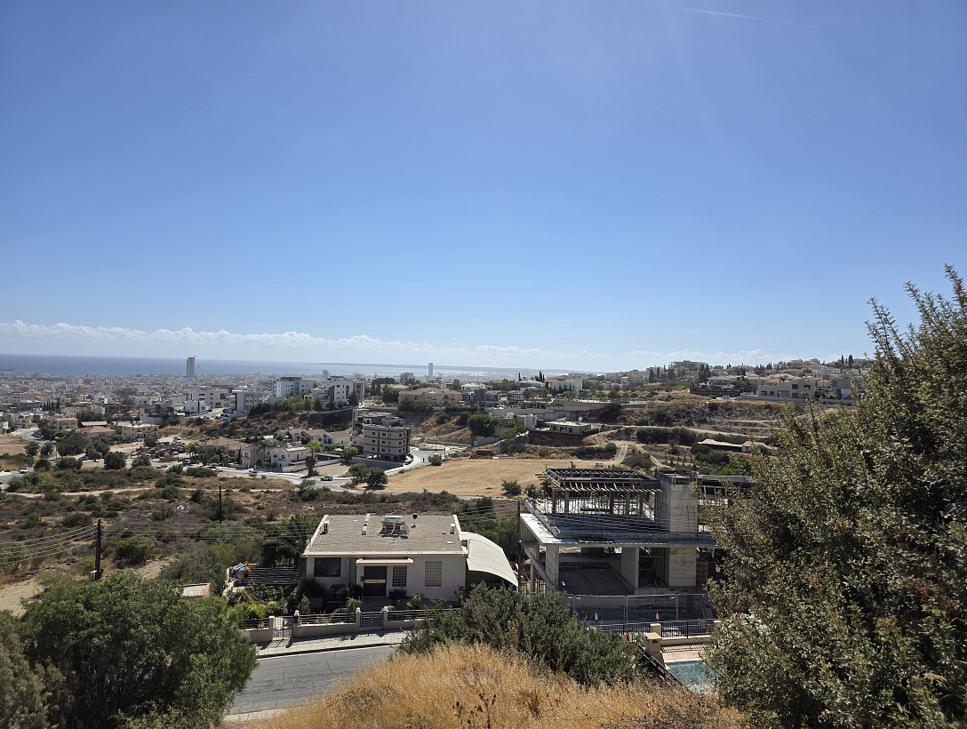 Land in Limassol