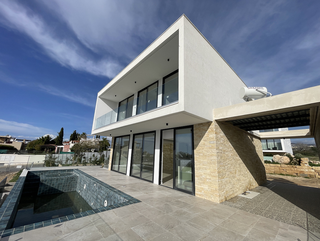 New villa in Paphos