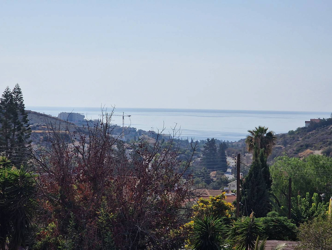 Land in Limassol