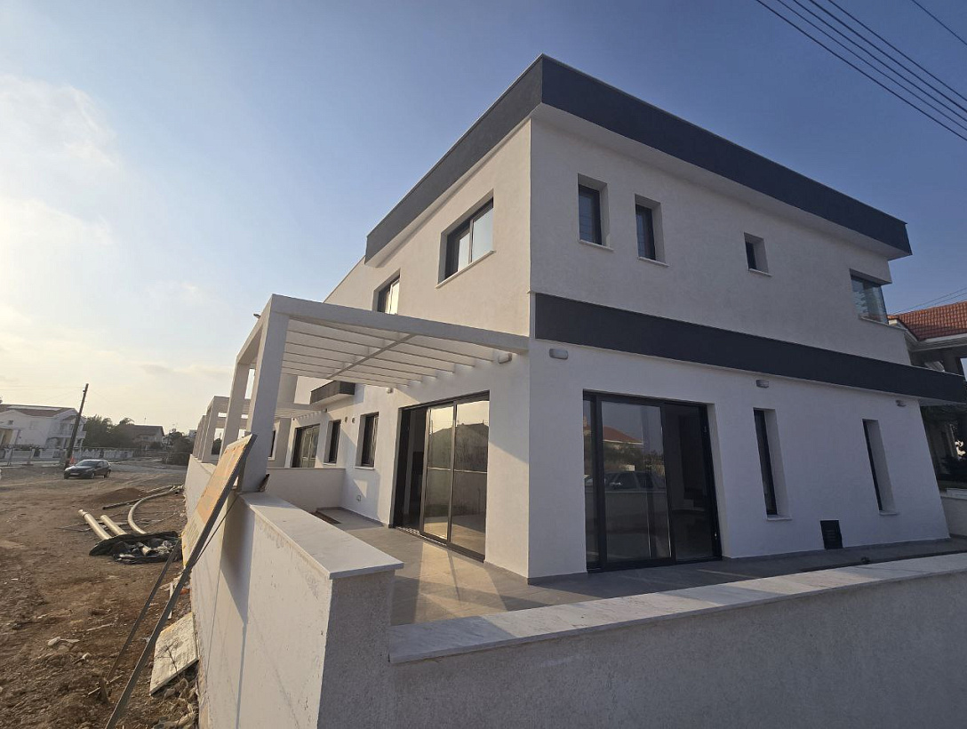 New house in Famagusta