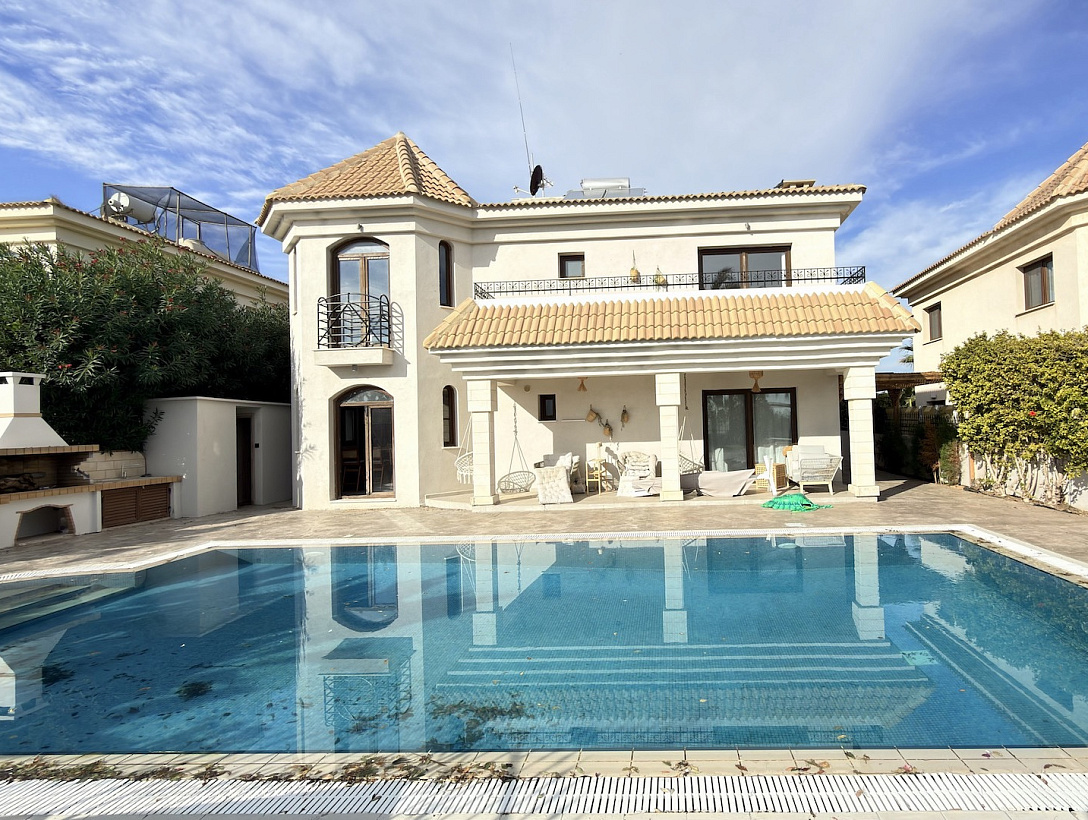 Villa in Famagusta