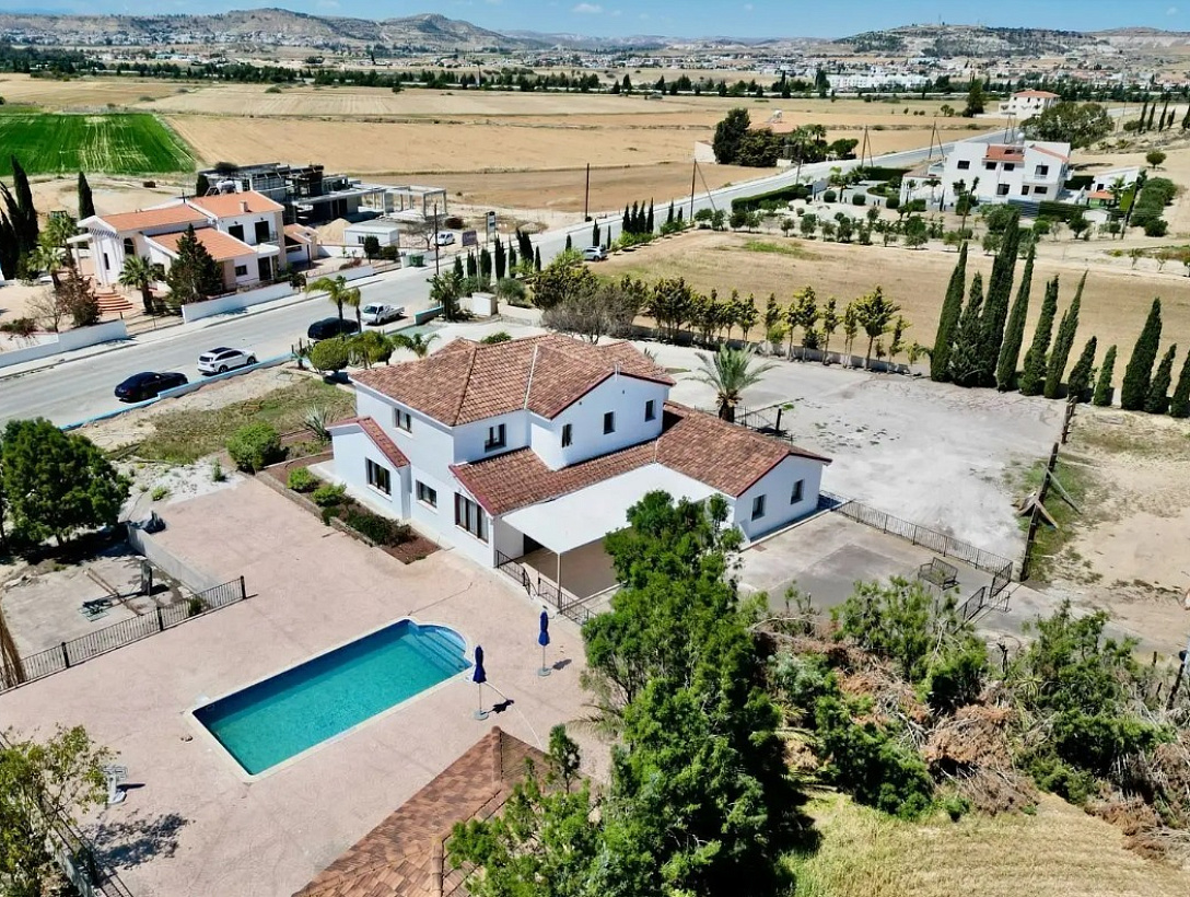 Вилла в Ларнаке