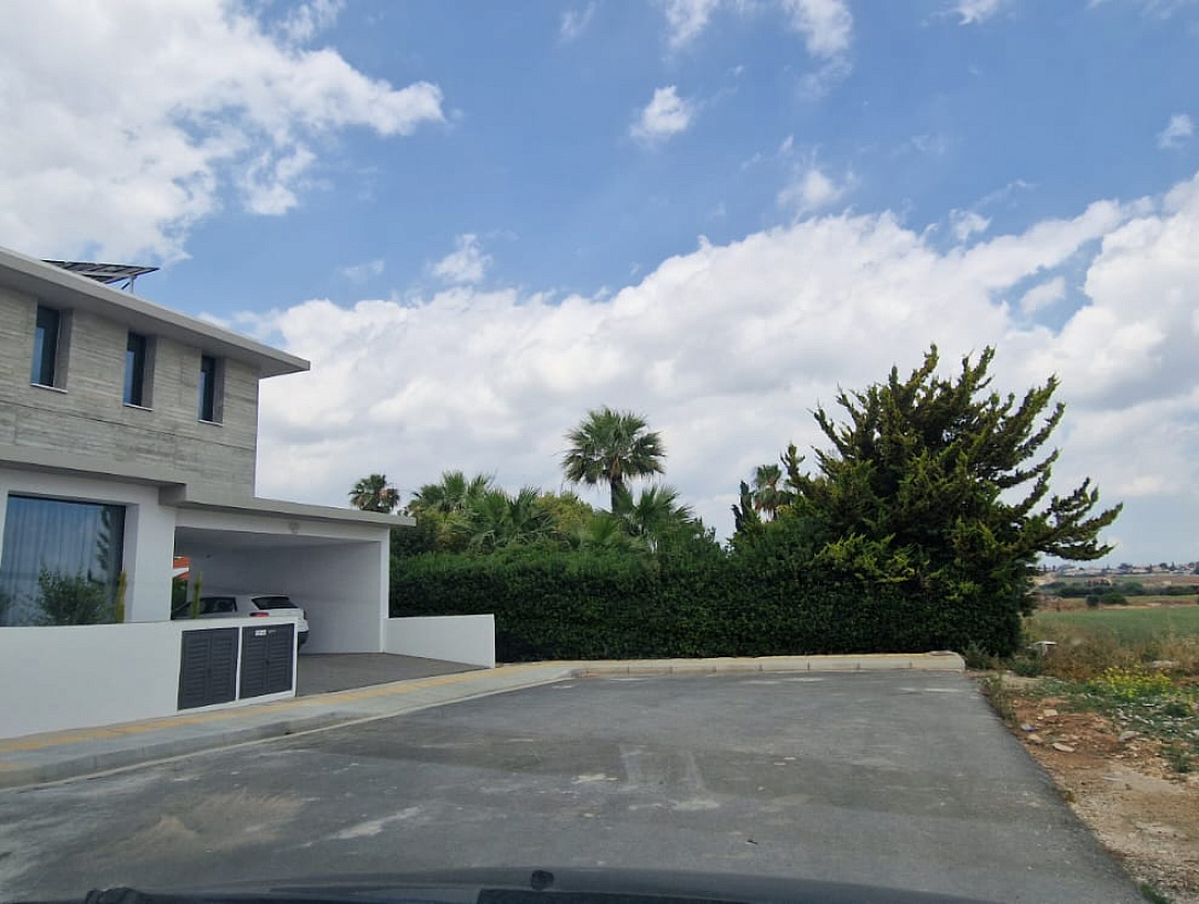 Land in Nicosia