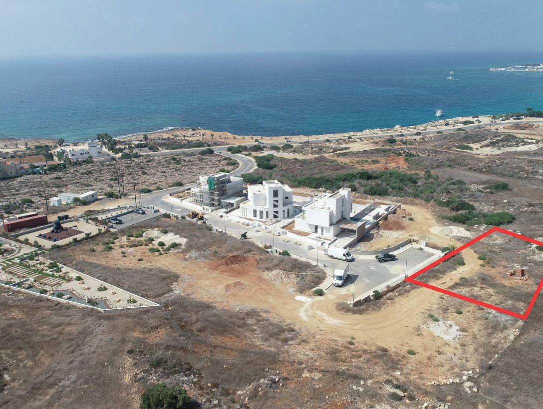 Land in Famagusta