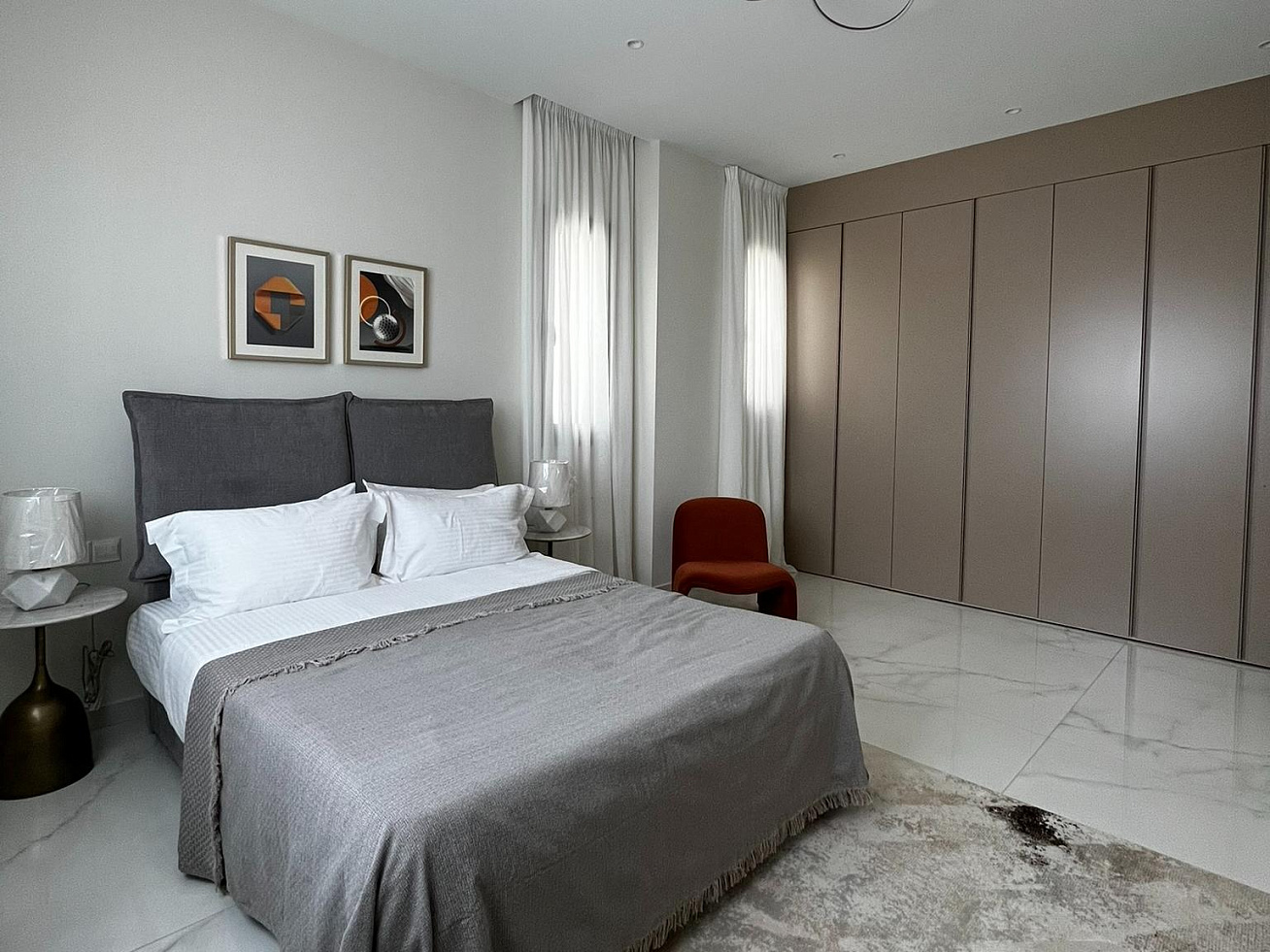 Villa, 6 bedrooms — 11