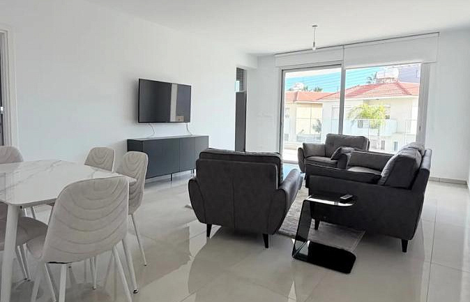 Apartment, 2 bedrooms — 5