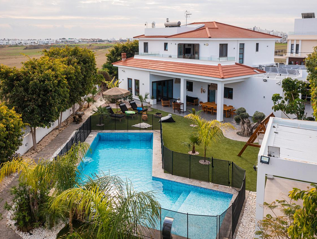 Вилла в Ларнаке