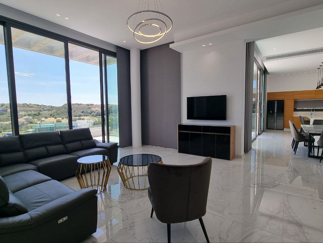 New villa in Limassol