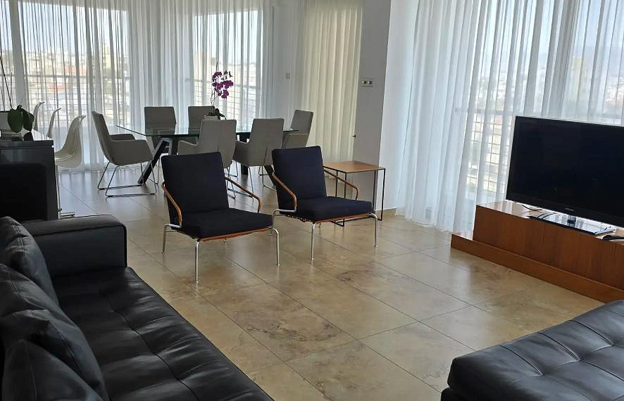 Apartment, 2 bedrooms — 2
