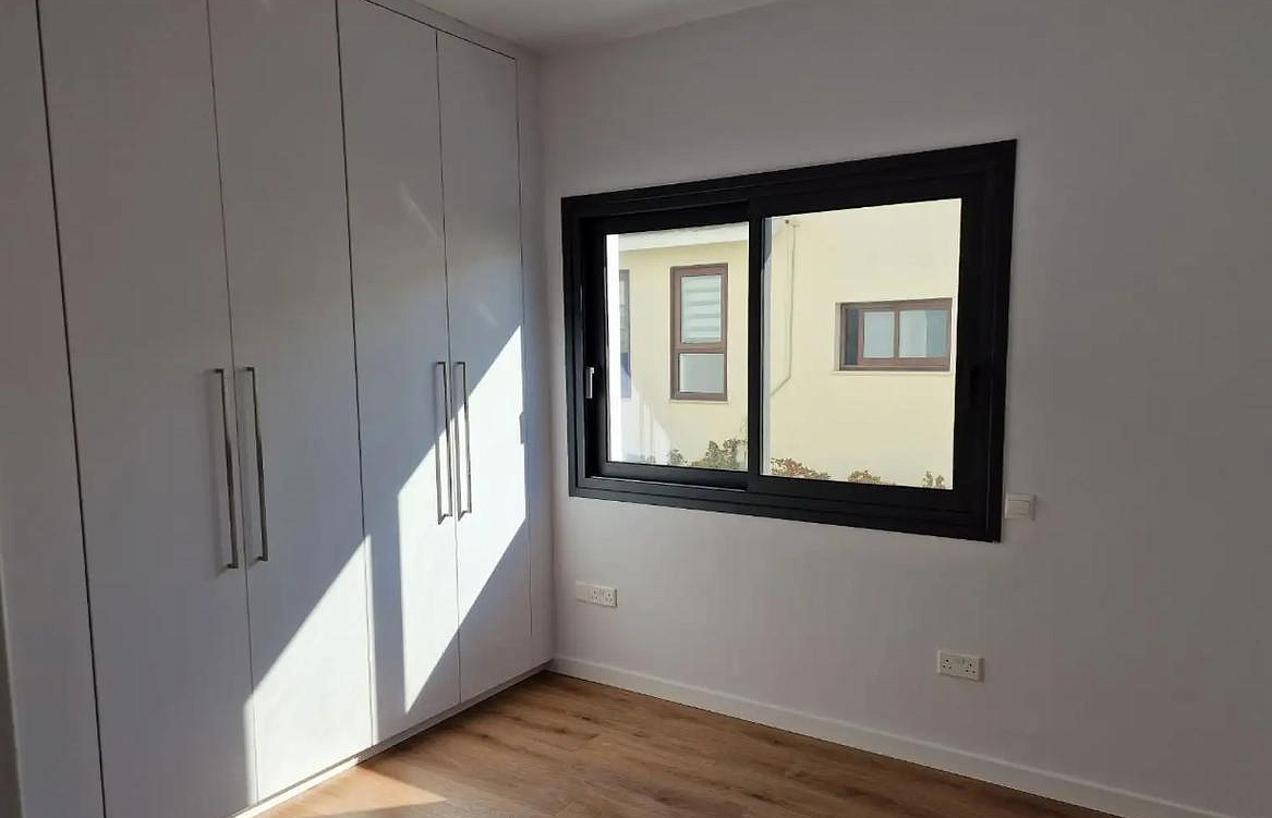 Apartment, 2 bedrooms — 6