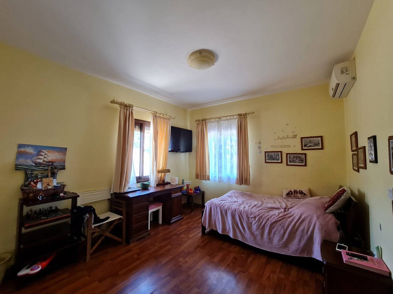 Photo 9