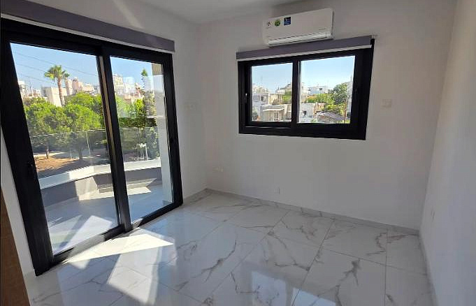 2-bedroom apartment in Agios Ioannis Limassol, Limassol — 9