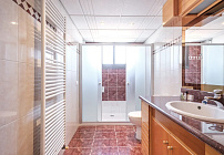Apartment, 5 bedrooms — 72