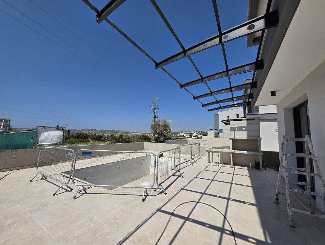 New villa in Limassol