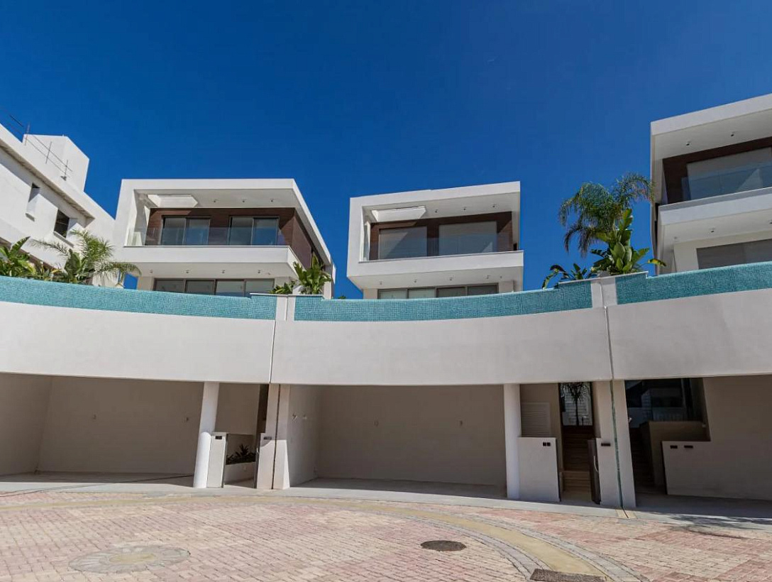 New villa in Paphos