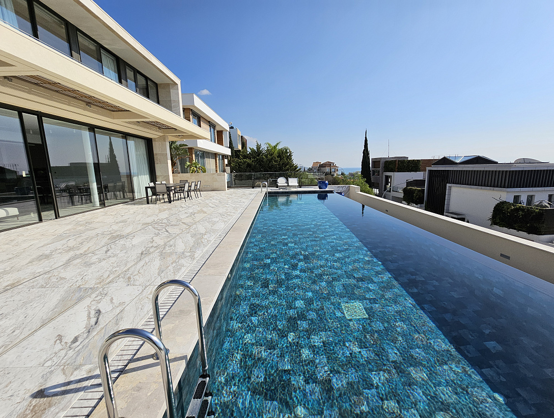 New villa in Limassol