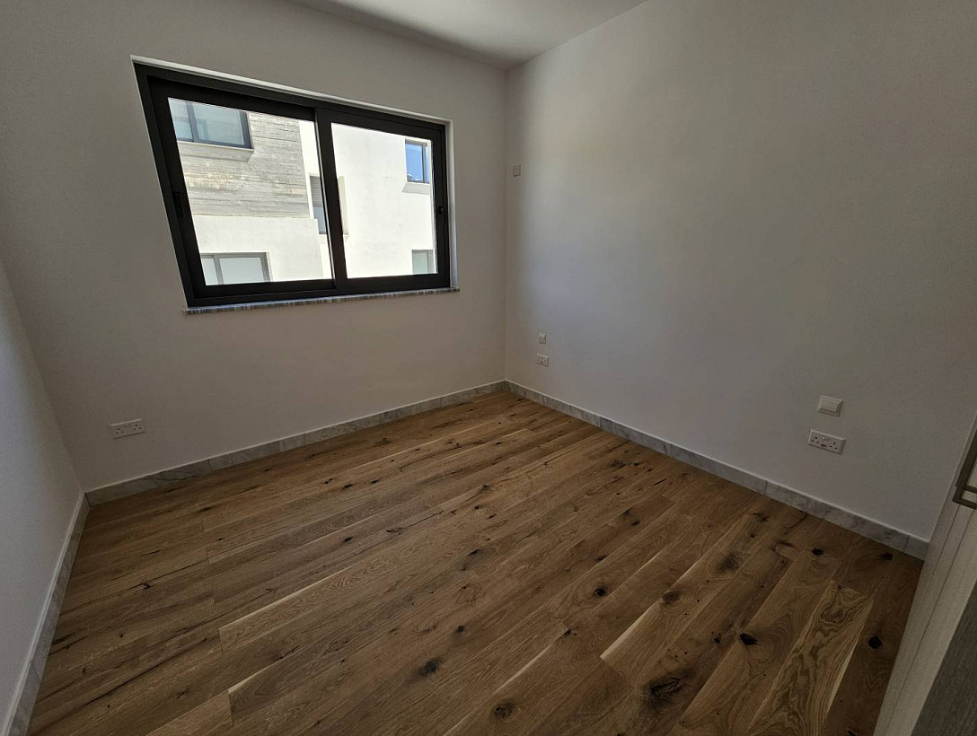 New flat in Paphos