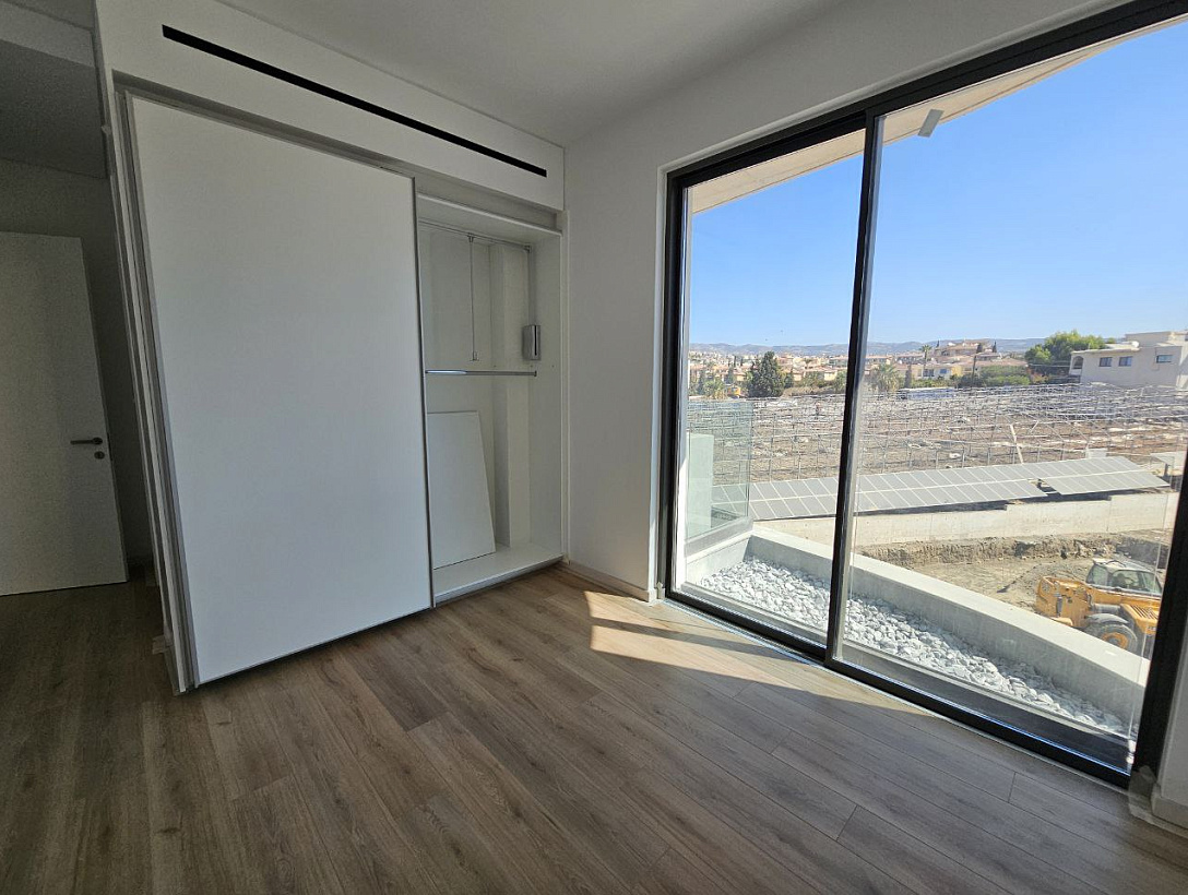 New flat in Paphos