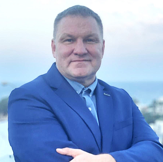 Artur Koroliov