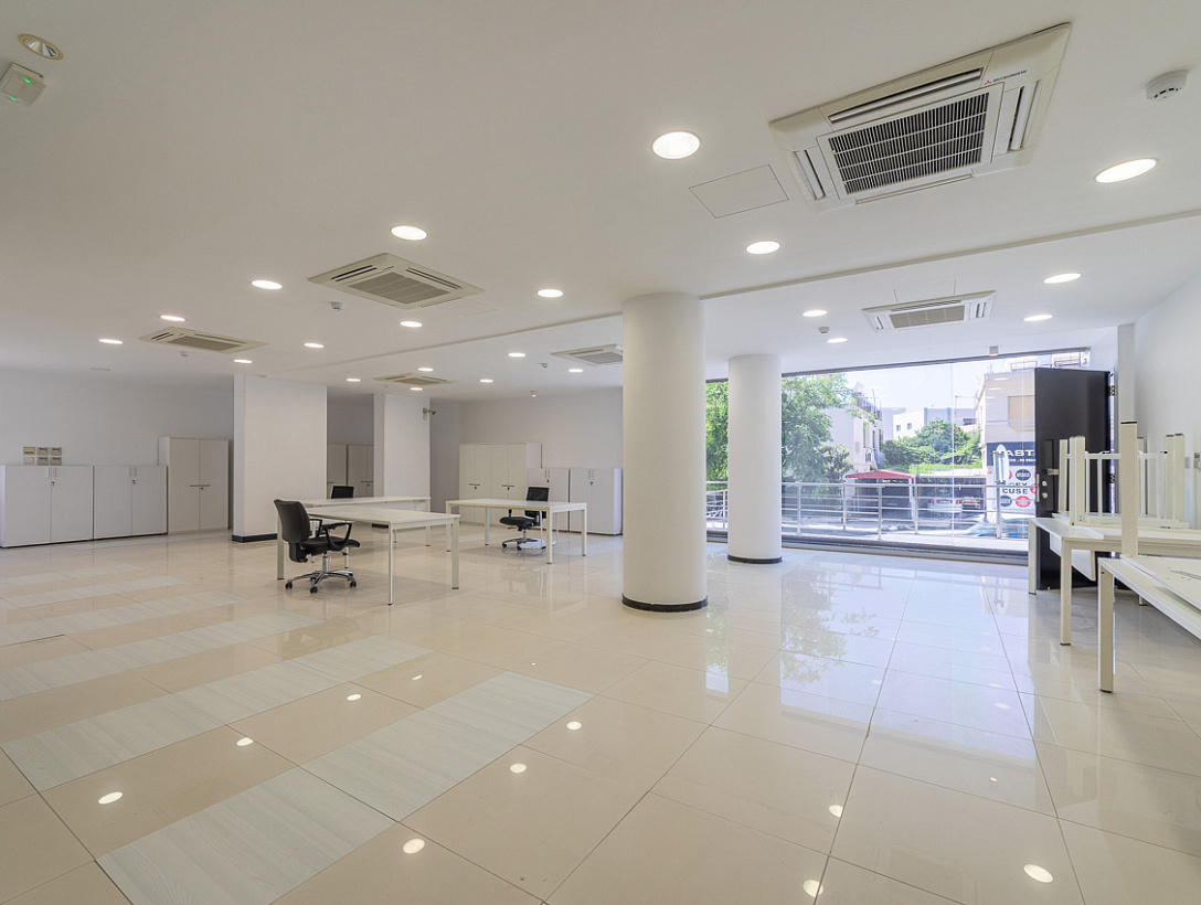 Офис на Кипре