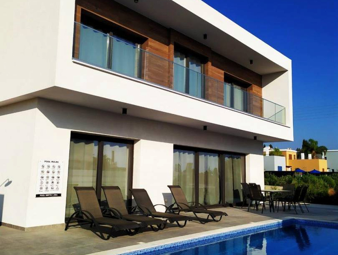 New villa in Paphos