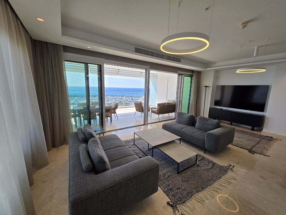 Новые апартаменты в Лимассоле