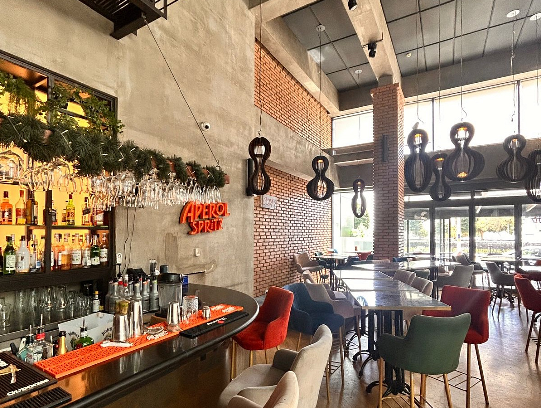 Seafront Restaurant on first line in Limassol