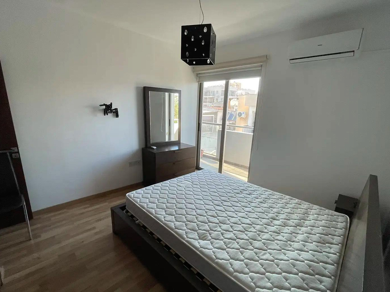 Apartment, 2 bedrooms — 3