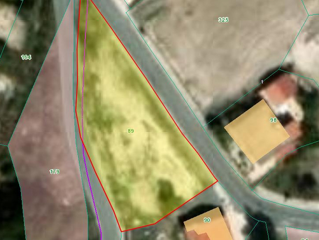 Land in Larnaca