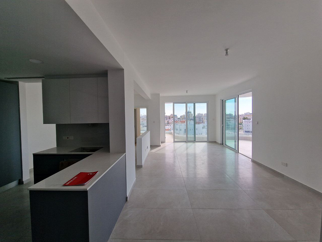 New penthouse in Larnaca