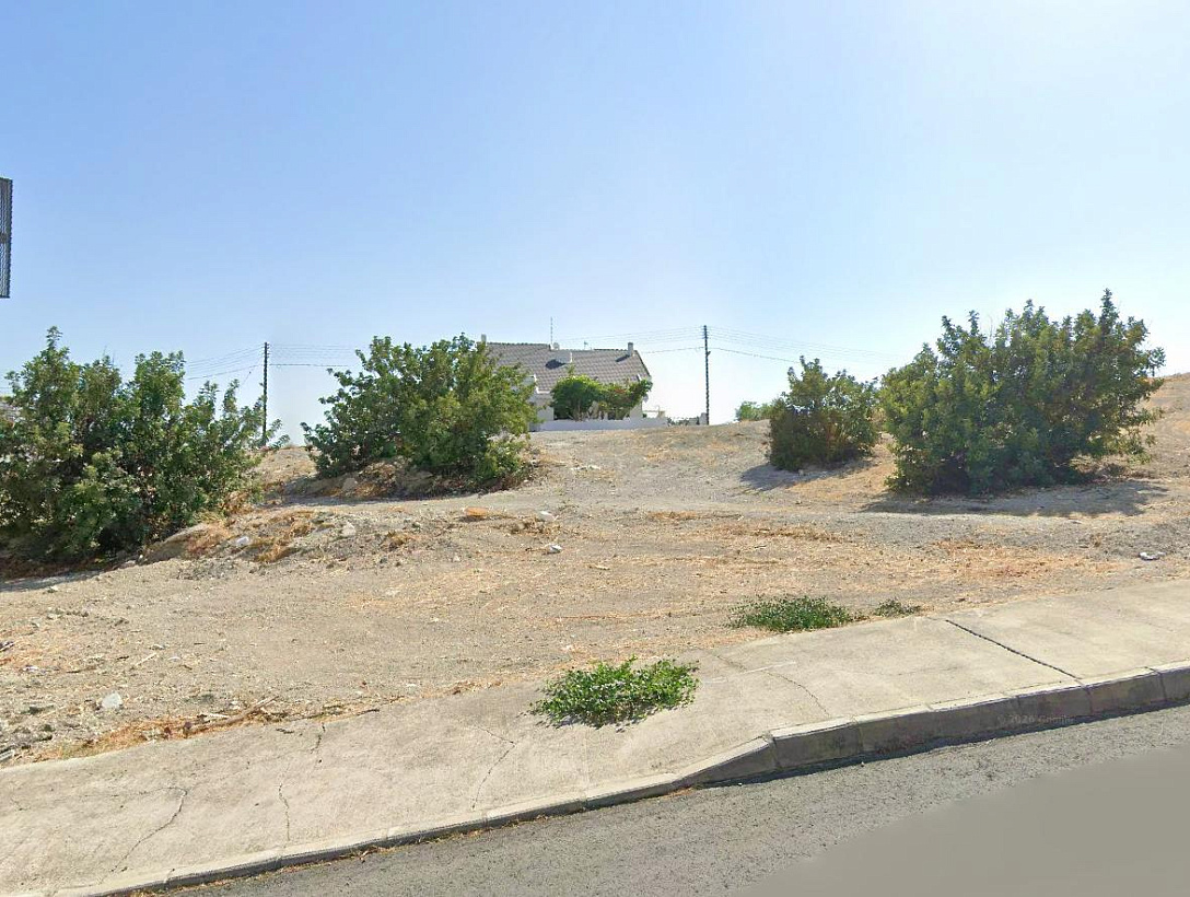 Land in Limassol