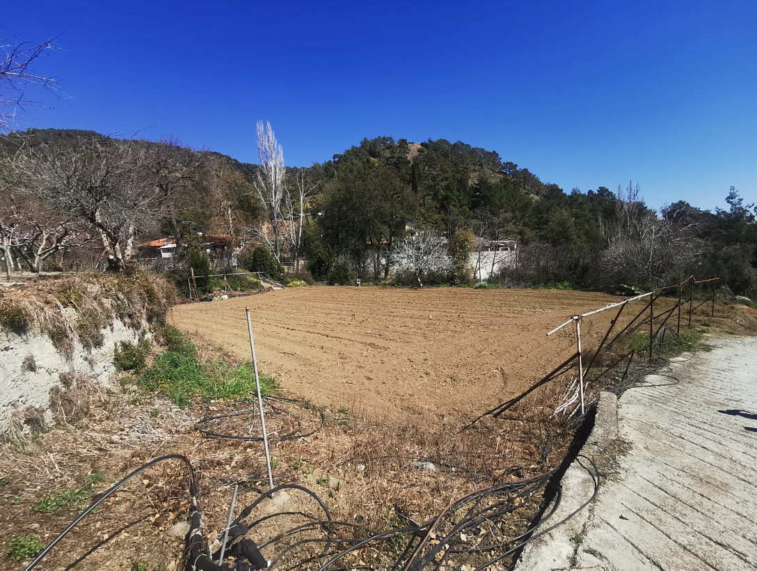 Land in Limassol