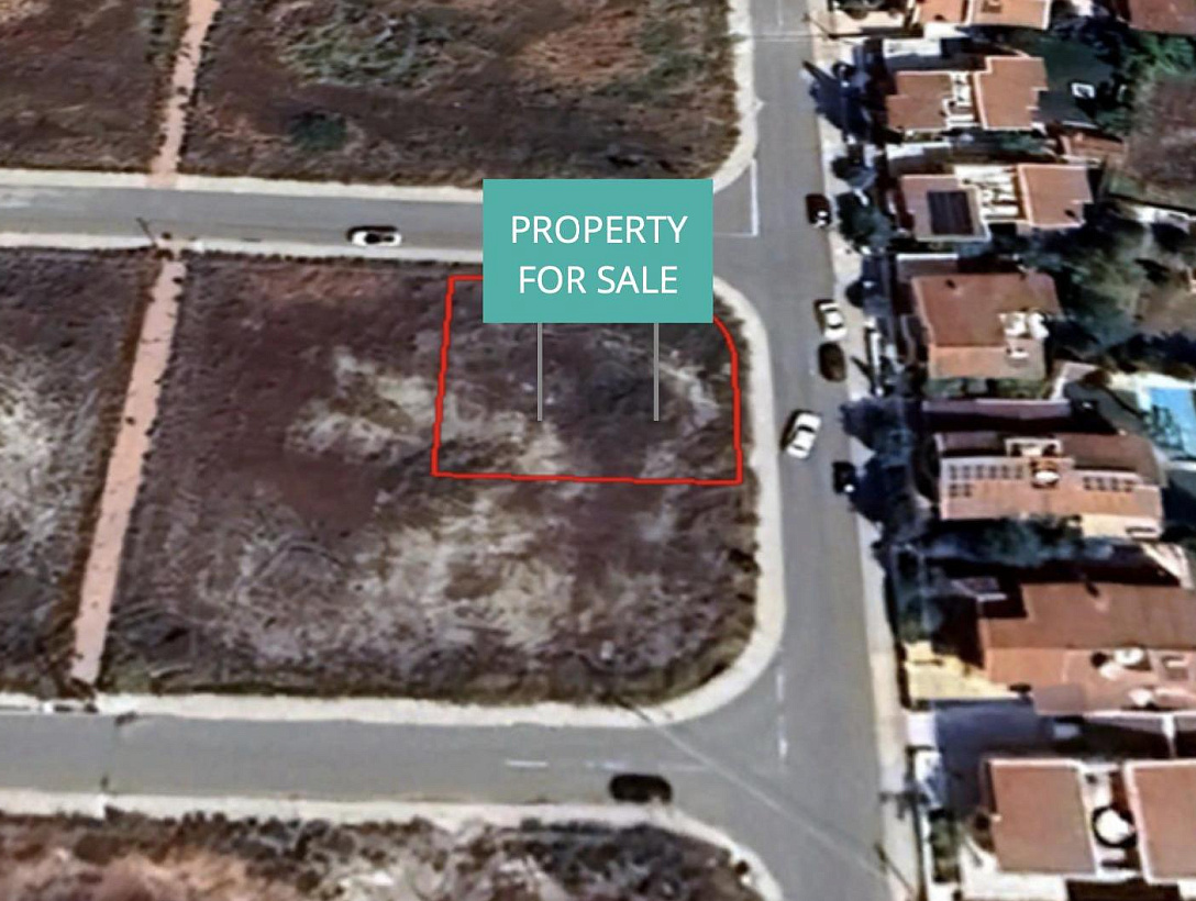 Земля в Никосии