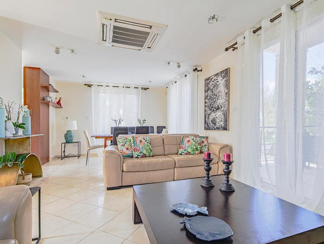 Вилла в Пафосе