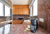 Apartment, 5 bedrooms — 52