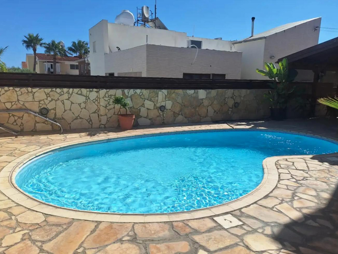 House in Larnaca