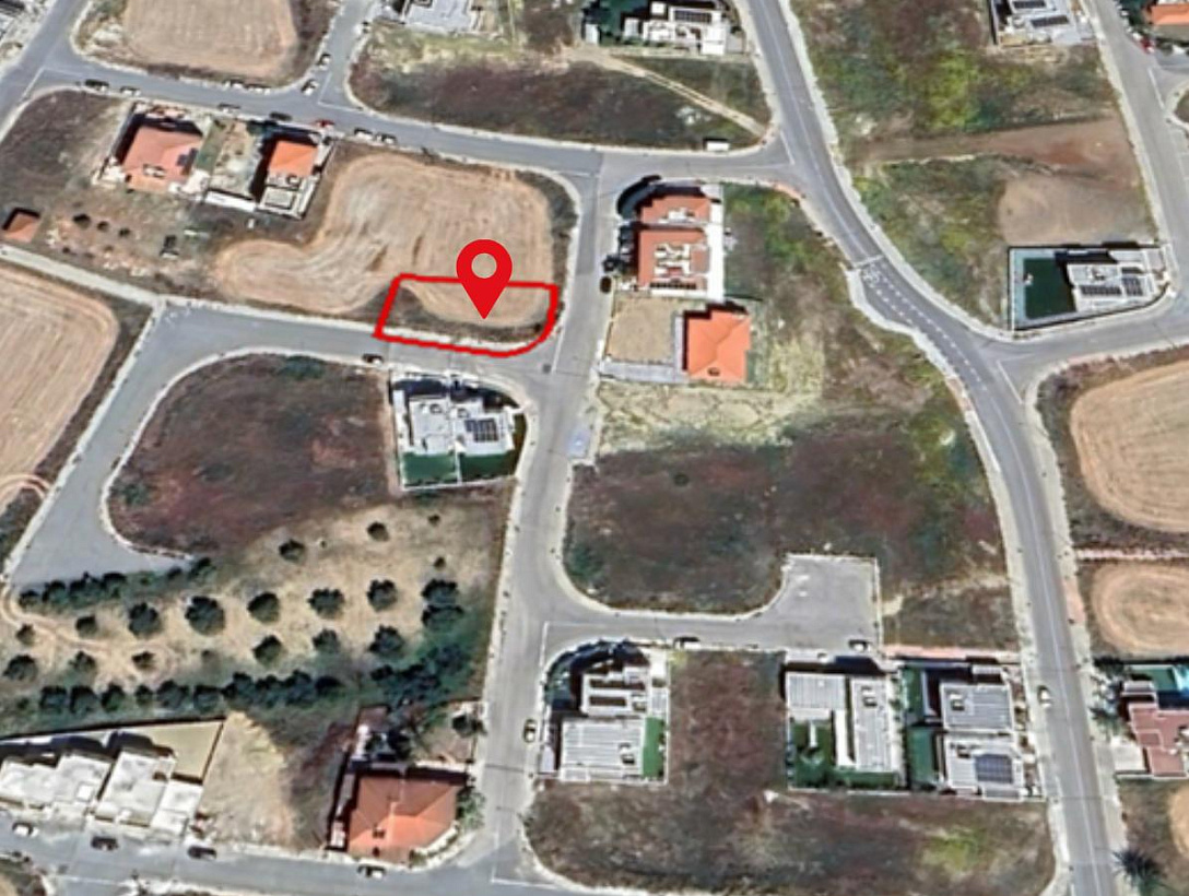 Земля в Никосии