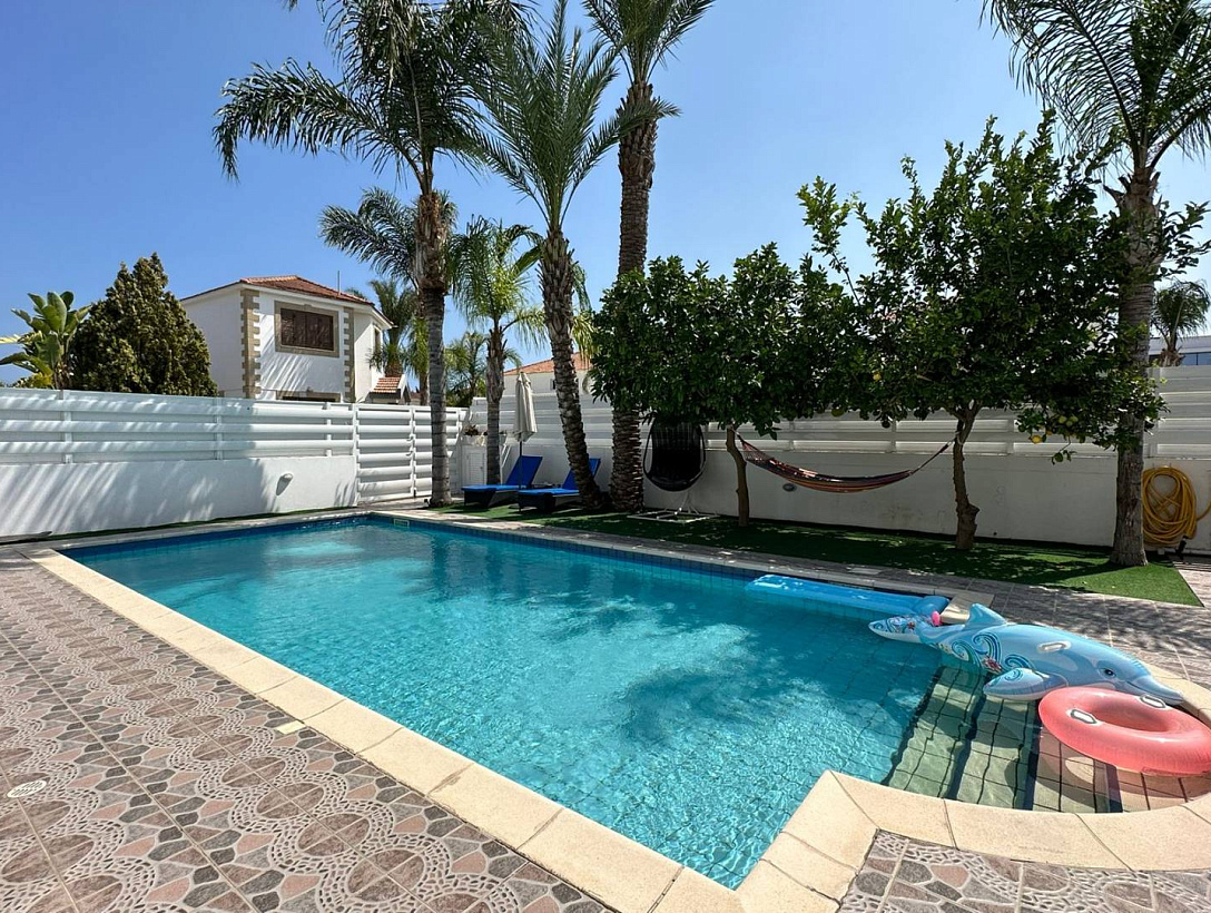 Villa in Larnaca