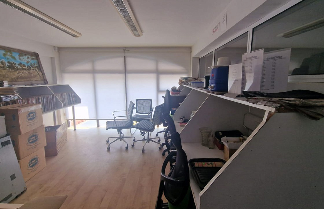 Photo 6