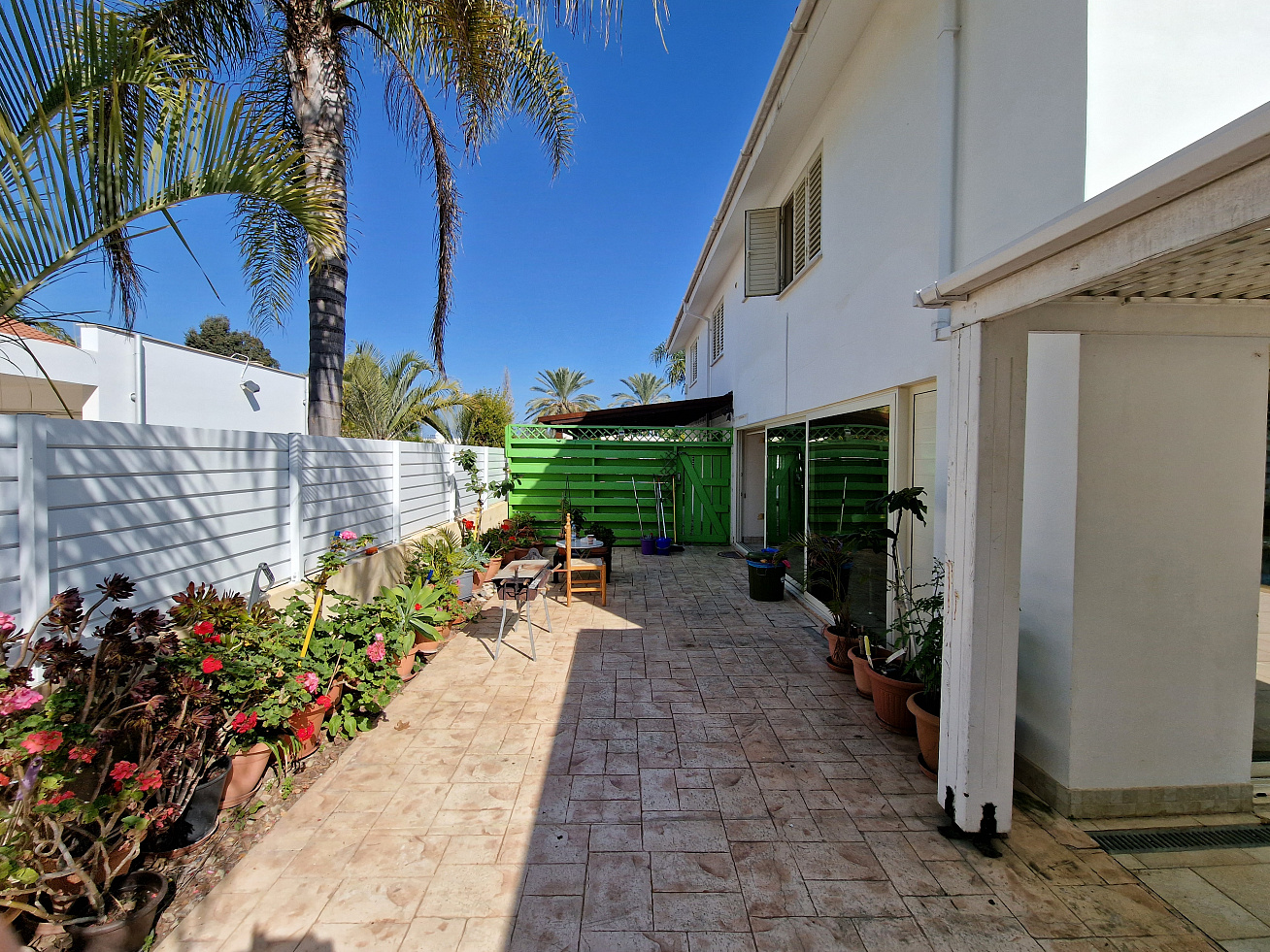 Photo 32
