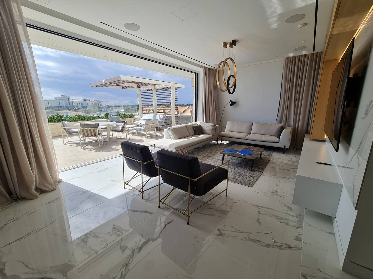 Фото 4 Фото 4