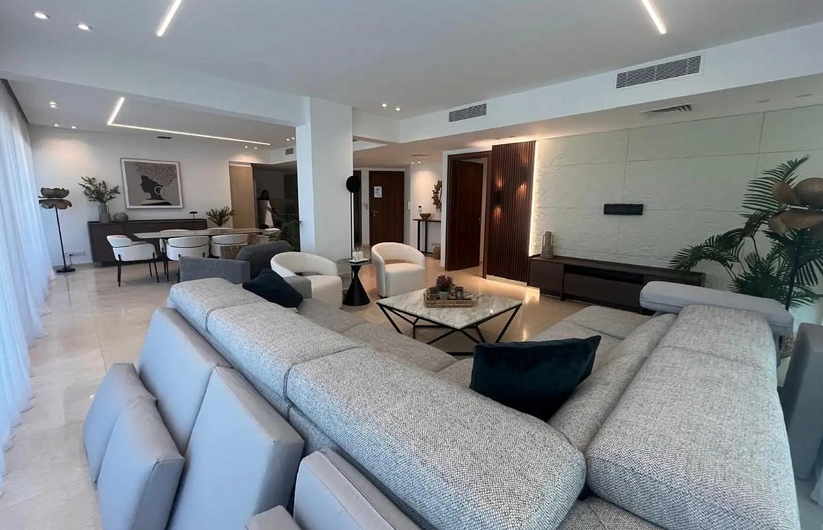 2-bedroom apartment in Finikoudes, Larnaca — 2
