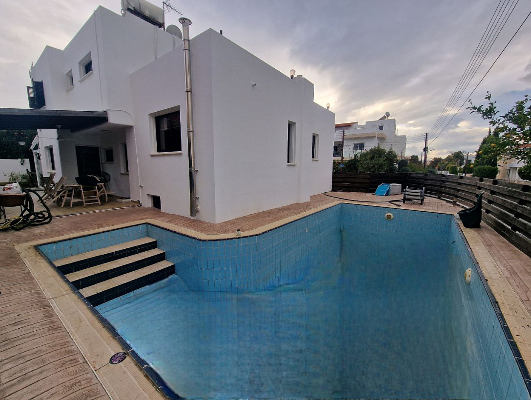 Дом в Ларнаке