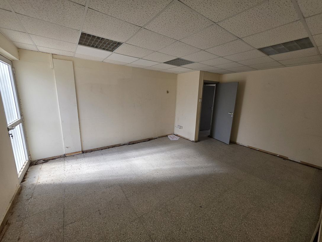 Офис в Ларнаке