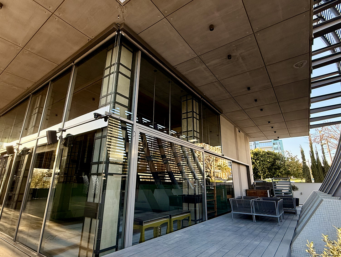 Коммерческое здание в Лимассоле