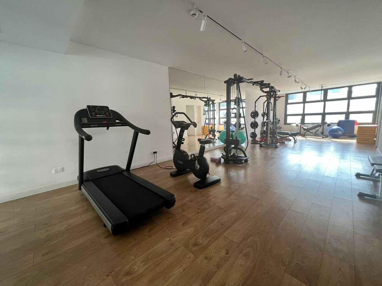 Photo 12