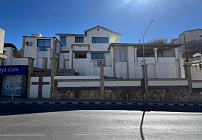 Photo 18 Photo 18